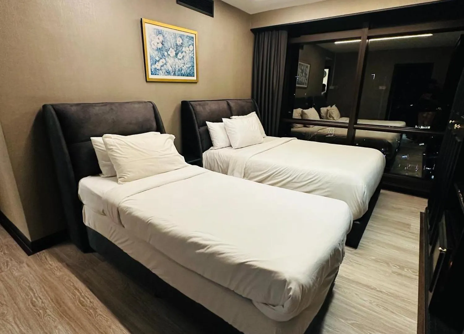 Apartment Times Square Residential Service Suite Kuala Lumpur